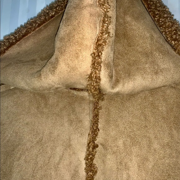 chaleco calientito,color café ,nuevo,Sz L ,$50 - Picture 11 of 11